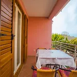 Lorena B Appartement *