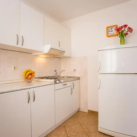 Lorena B Apartamento *