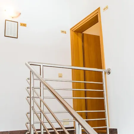 Appartement Lorena B *