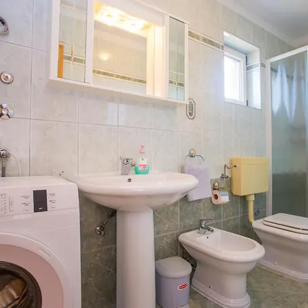 Lorena B Appartement Poreč