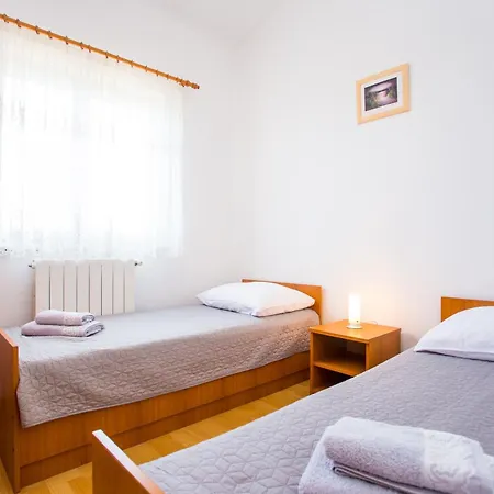 Lorena B Appartement Poreč