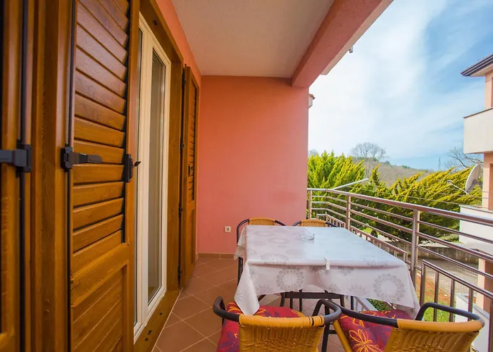 Lorena B Διαμέρισμα *