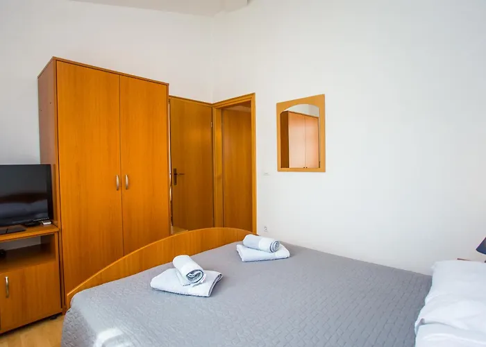 Lorena B * Πόρετς