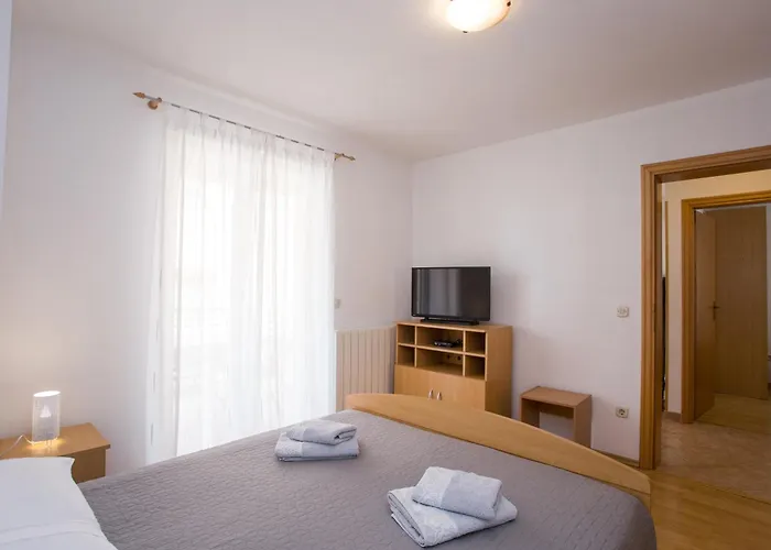 Lorena B Πόρετς